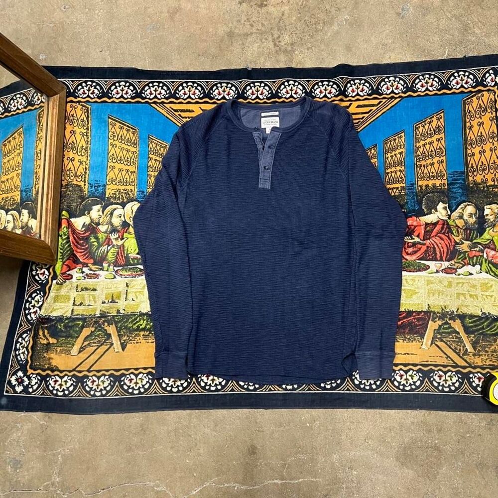 Lucky brand navy Henley Size XL Waffle knit Lived in thermal shirt modern casual